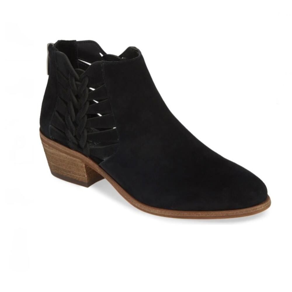 Vince Camuto Prestessa Ankle Booties Size 6.5